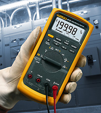 Fluke 80 系列 V 數字多用表