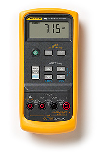 Fluke 715 電壓電流校準器